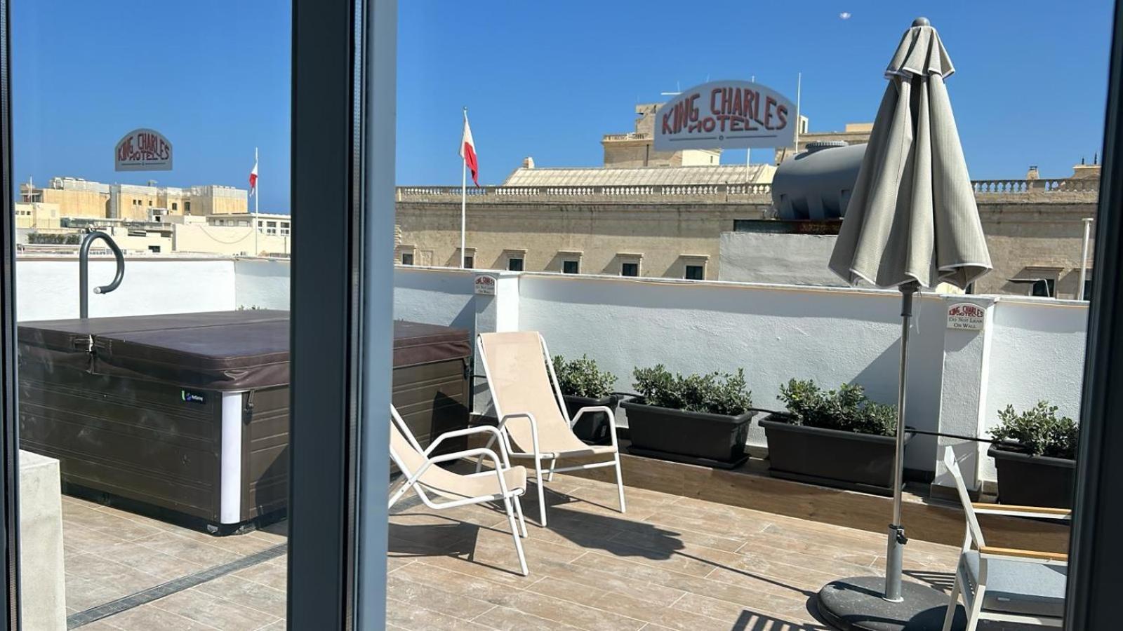 King Charles Hotel La Valeta Exterior foto